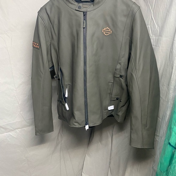 Harley Davidson thick leather water proof riding jacket - Picture 10 of 16